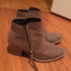 Taupe colored ankle boots LOWEST PRICE